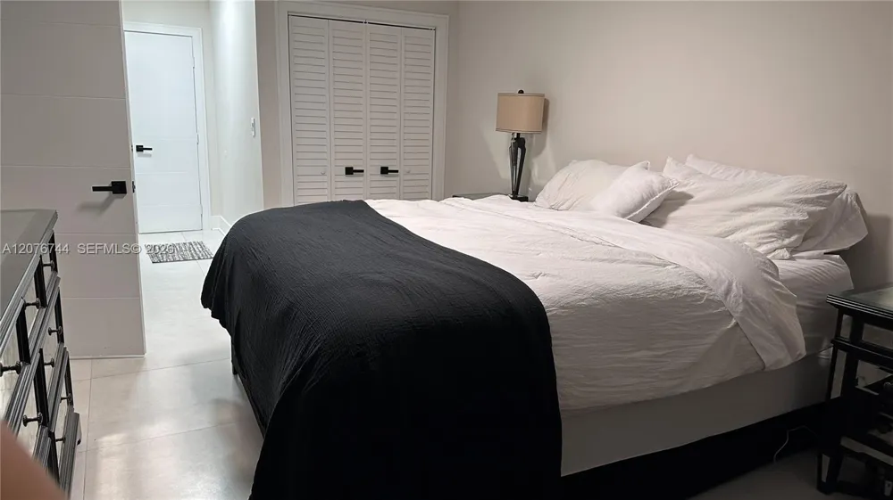 2030 S Ocean Dr #1611 Hallandale Beach, FL 33009