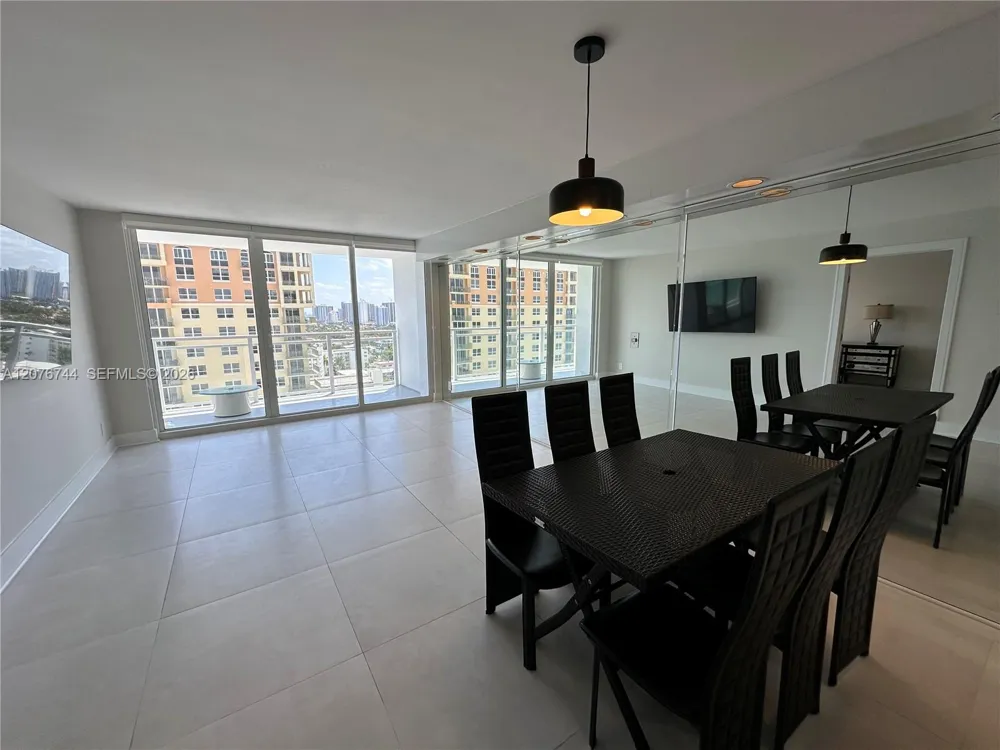 2030 S Ocean Dr #1611 Hallandale Beach, FL 33009