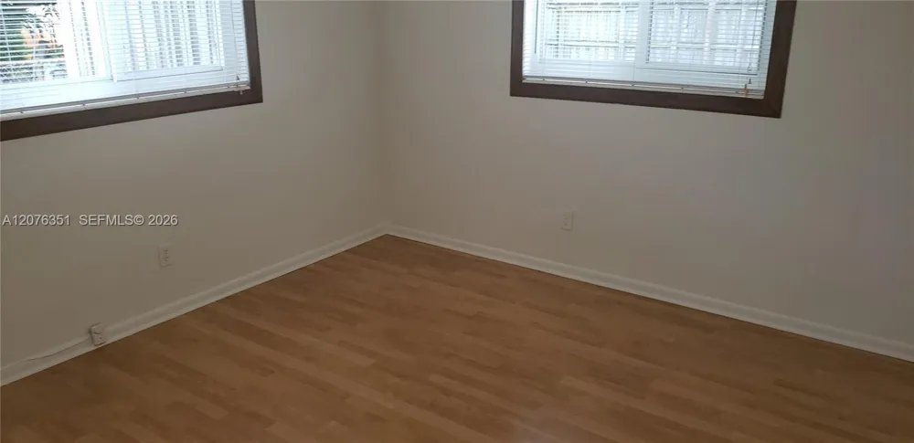 8320 NW 24th Ct Pembroke Pines, FL 33024