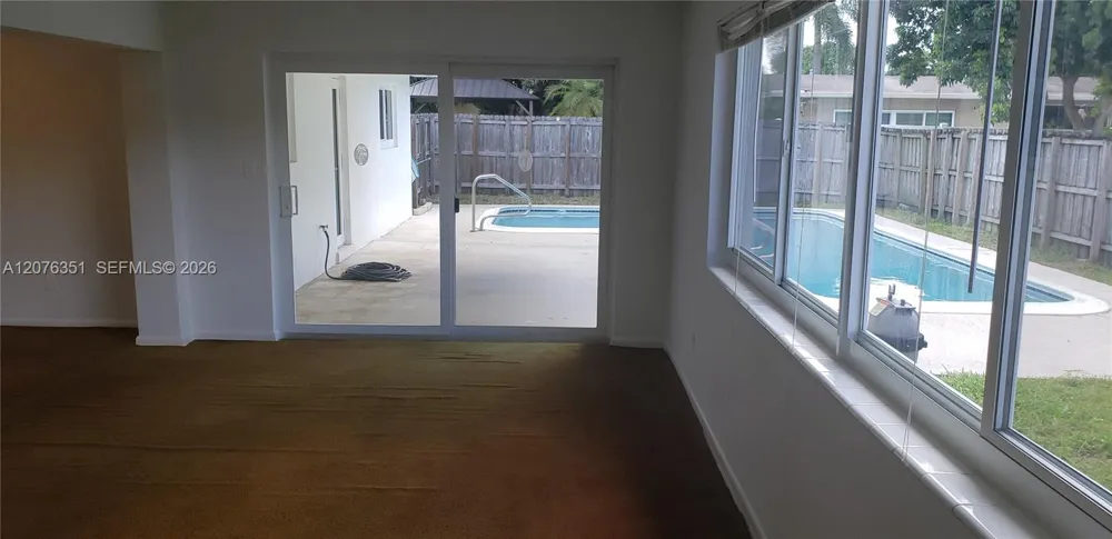 8320 NW 24th Ct Pembroke Pines, FL 33024