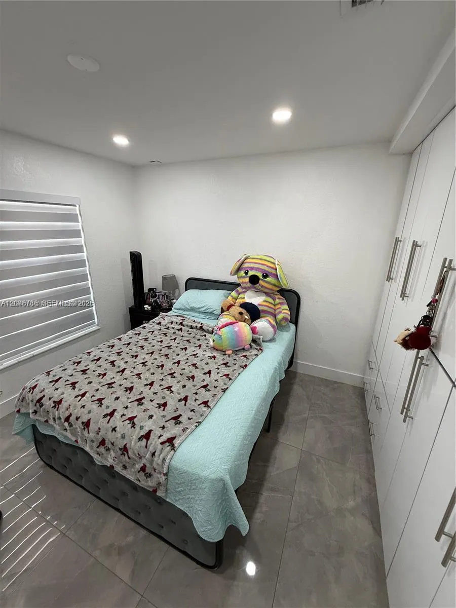 1710 NW 154th St #1710 Miami Gardens, FL 33054