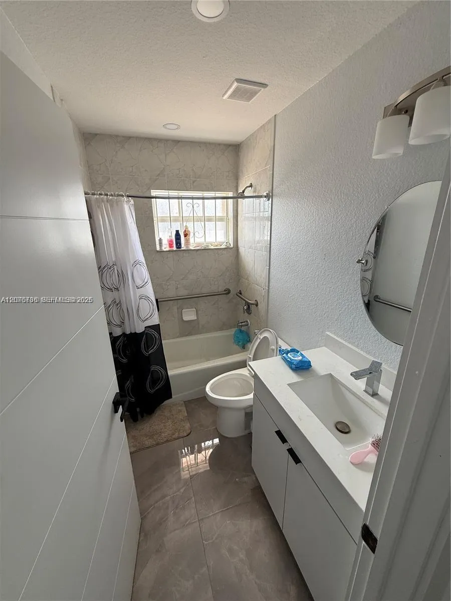 1710 NW 154th St #1710 Miami Gardens, FL 33054
