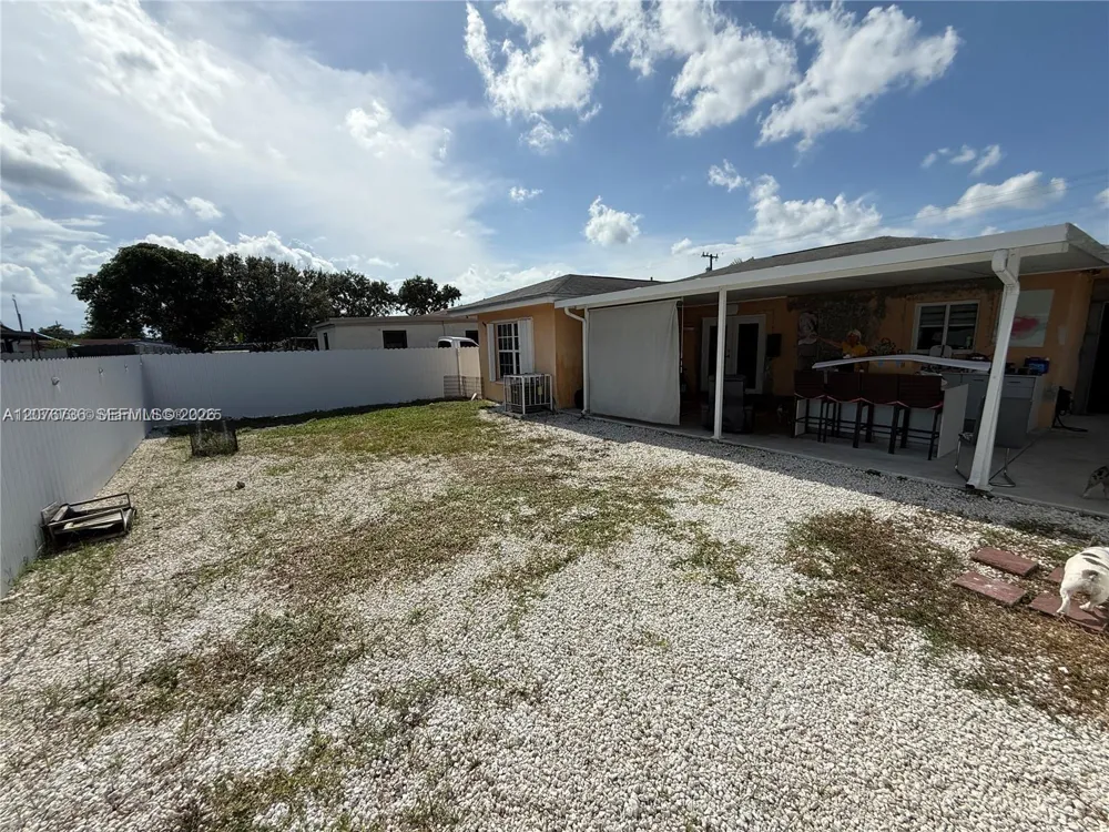 1710 NW 154th St #1710 Miami Gardens, FL 33054