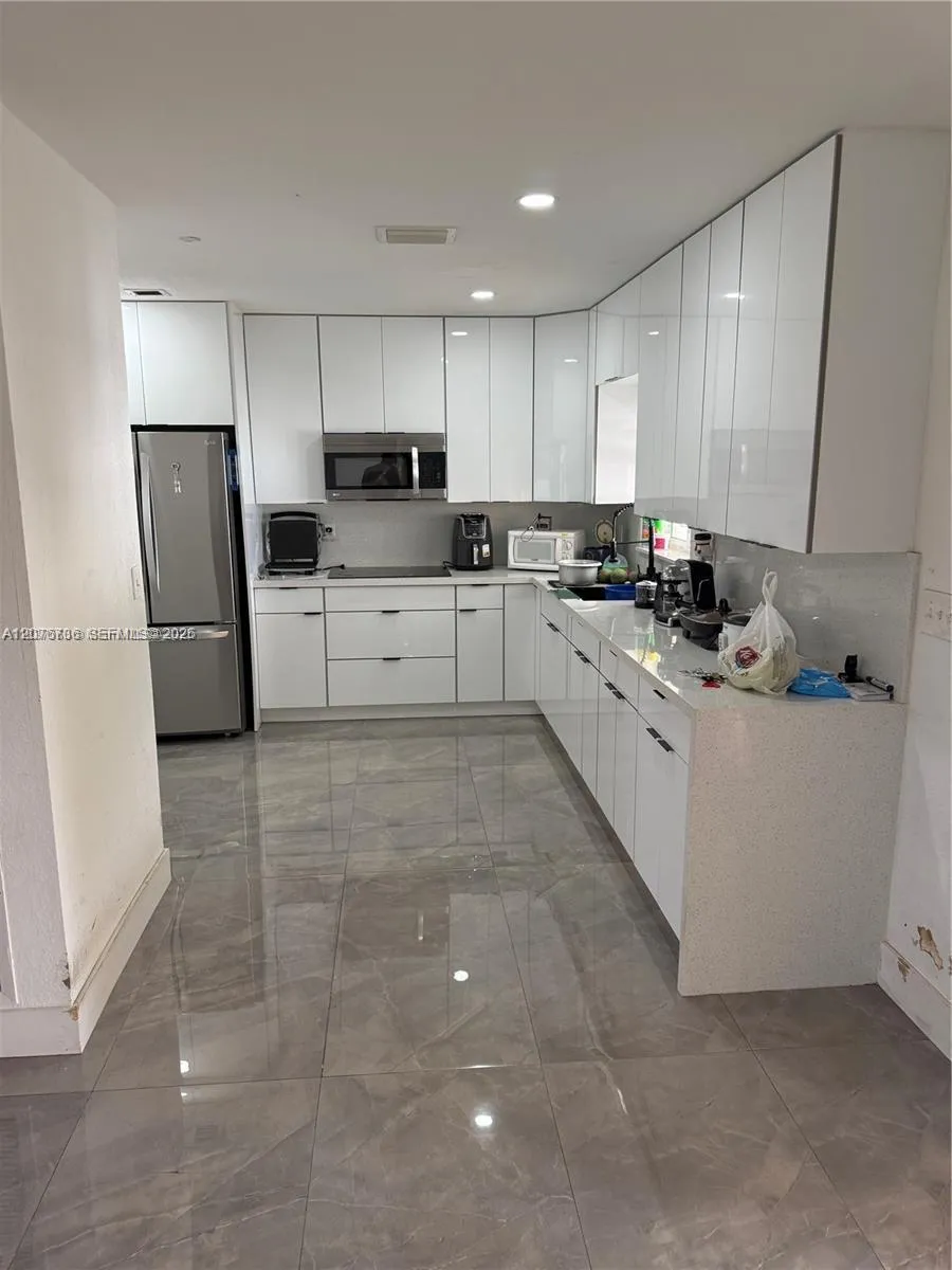 1710 NW 154th St #1710 Miami Gardens, FL 33054