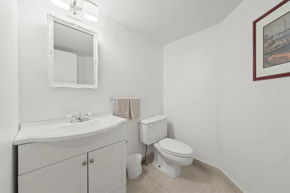 2860 S OCEAN BOULEVARD #302 Palm Beach, FL 33480
