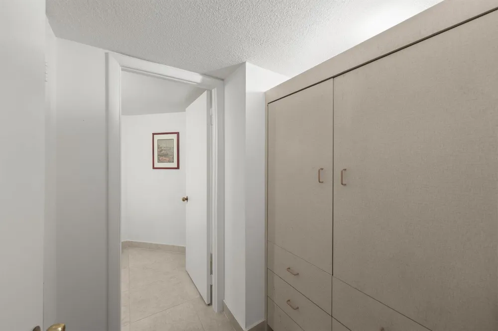 2860 S OCEAN BOULEVARD #302 Palm Beach, FL 33480
