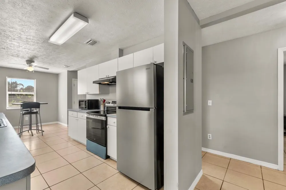 1175 12th Court SW Vero Beach, FL 32962