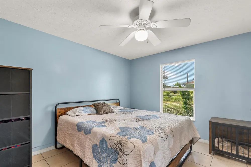 1175 12th Court SW Vero Beach, FL 32962