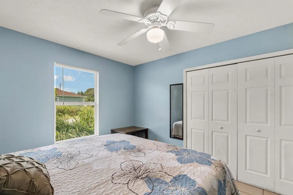 1175 12th Court SW Vero Beach, FL 32962