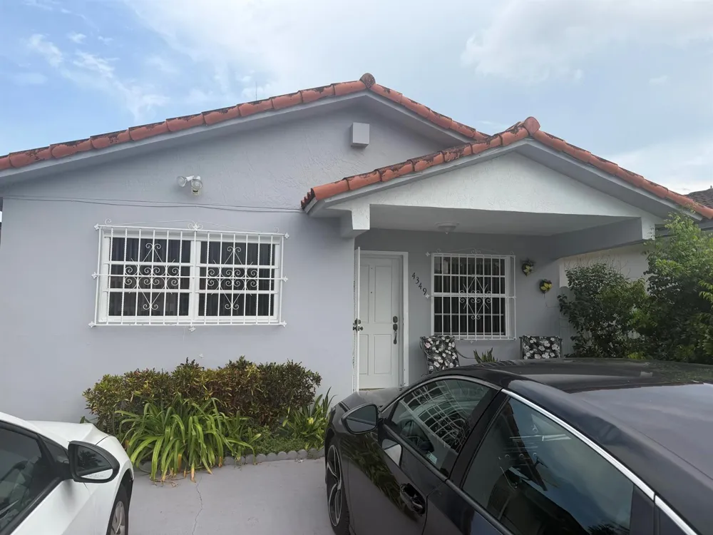 4349 W 10TH AVENUE Hialeah, FL 33012