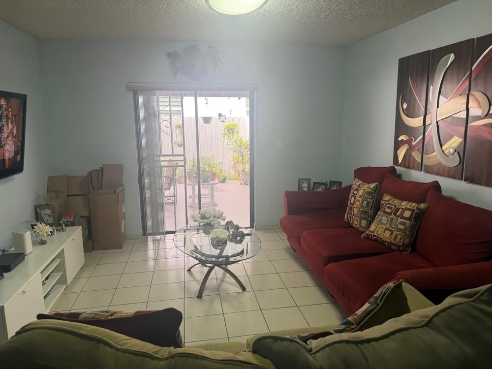 4349 W 10TH AVENUE Hialeah, FL 33012