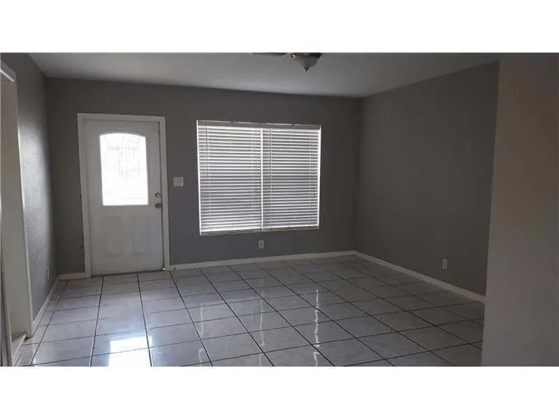 6623 Inwood North Lauderdale, FL 33068