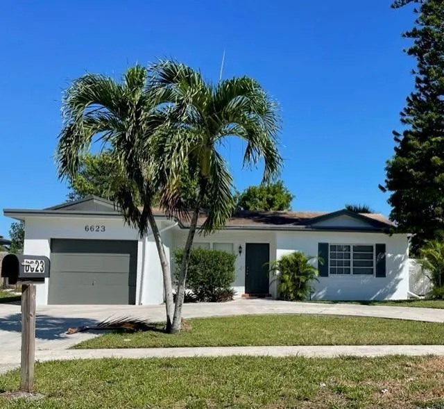6623 Inwood North Lauderdale, FL 33068
