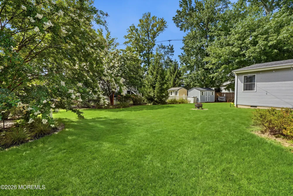 704 Dow Avenue Oakhurst, NJ 07755