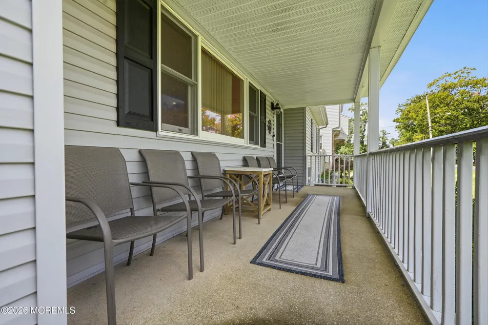 704 Dow Avenue Oakhurst, NJ 07755