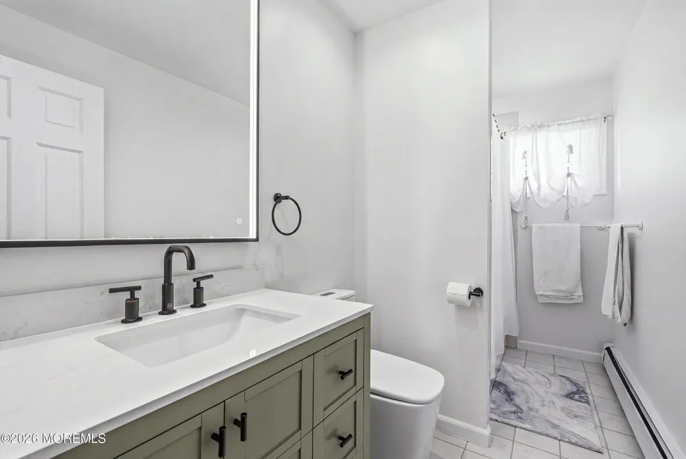 704 Dow Avenue Oakhurst, NJ 07755