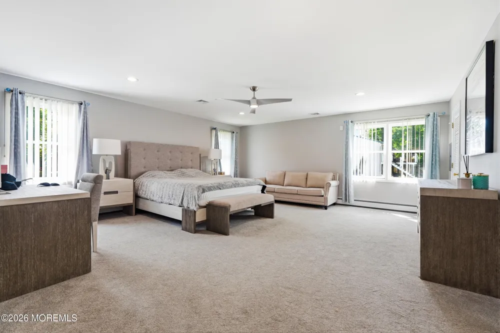 704 Dow Avenue Oakhurst, NJ 07755