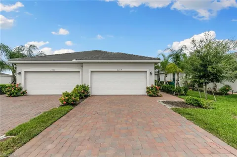 2207 Dragonfruit Way
