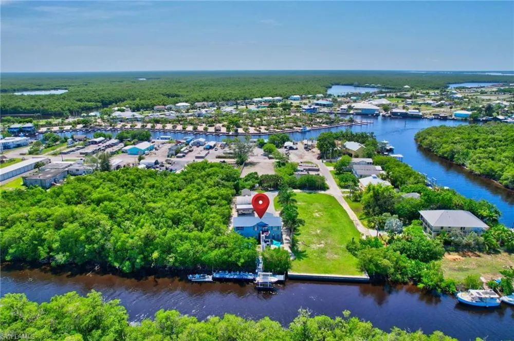 936 Panther Creek Lane #Unit#3 Everglades City, FL 34139