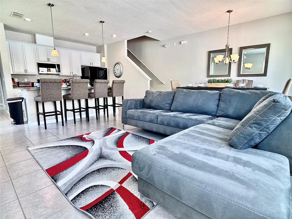 5117 KILLARNEY WAY Kissimmee, FL 34746