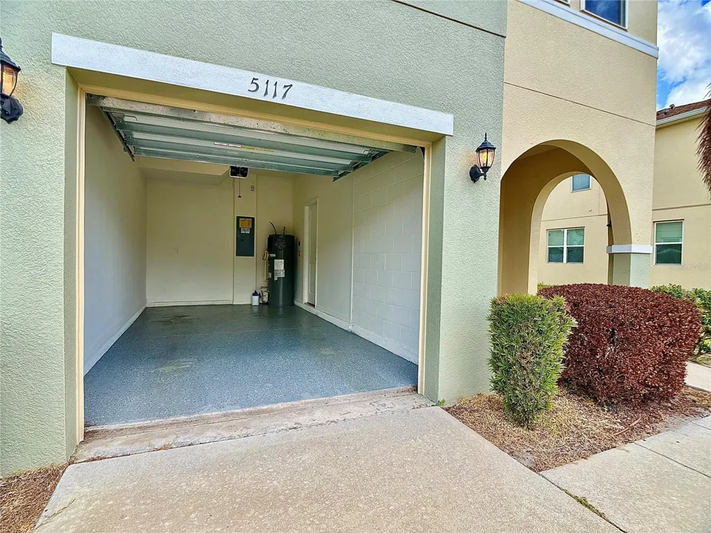 5117 KILLARNEY WAY Kissimmee, FL 34746