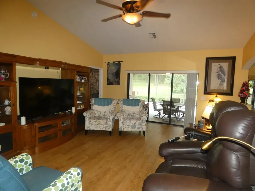 19443 SW 101ST PLACE ROAD Dunnellon, FL 34432