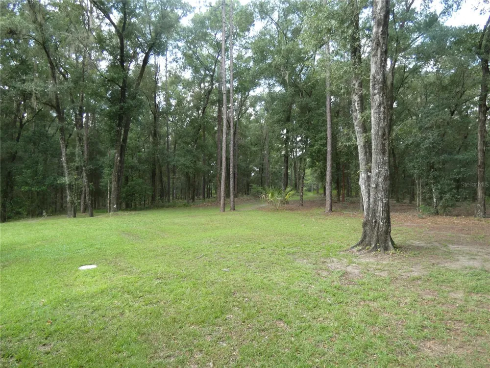 19443 SW 101ST PLACE ROAD Dunnellon, FL 34432