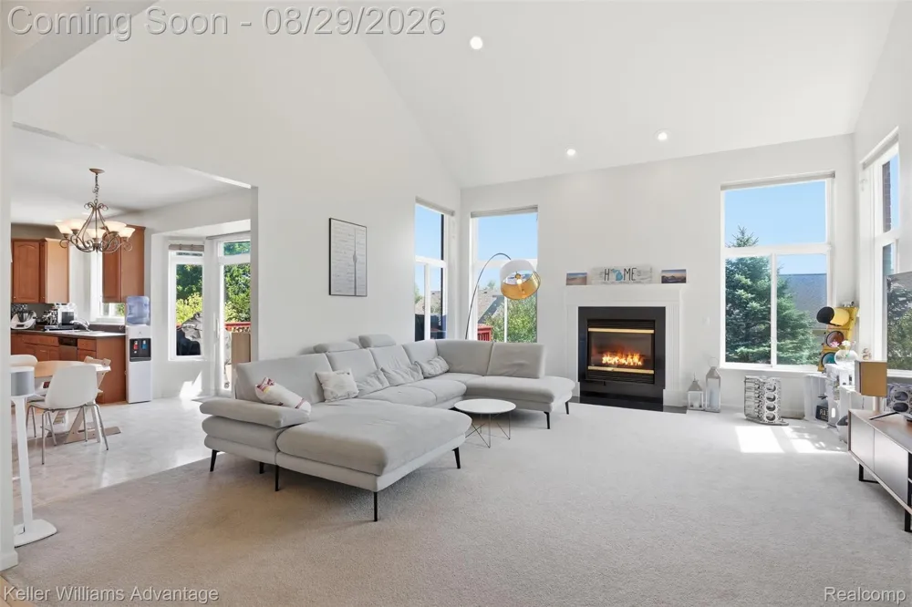 17012 Algonquin Drive Northville Township, MI 48168
