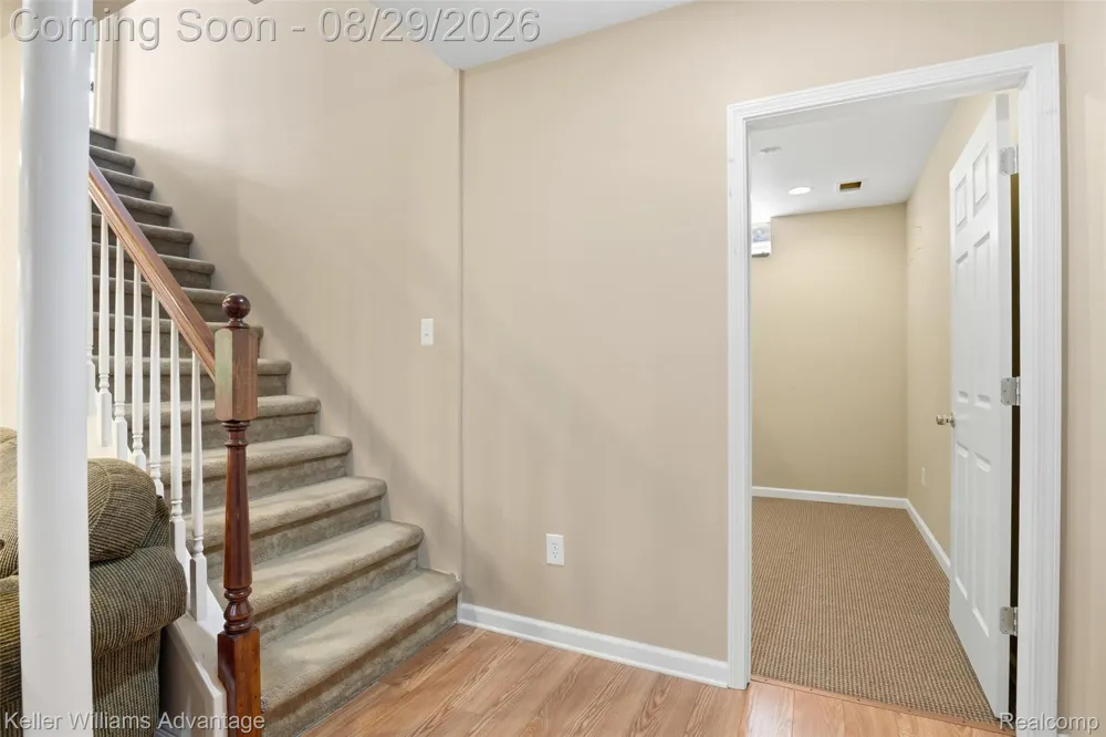 17012 Algonquin Drive Northville Township, MI 48168