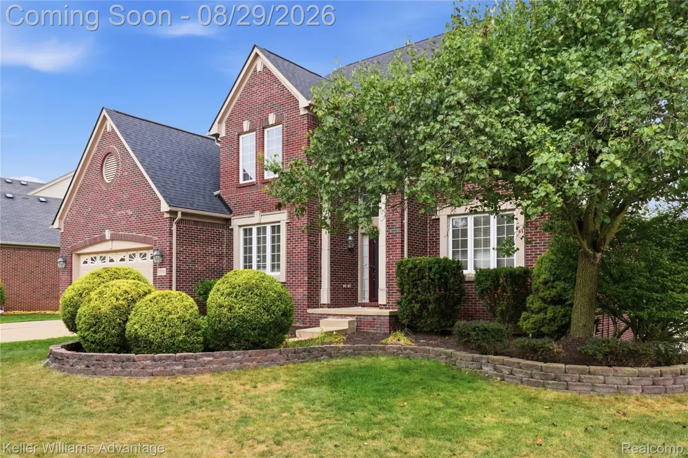 17012 Algonquin Drive Northville Township, MI 48168