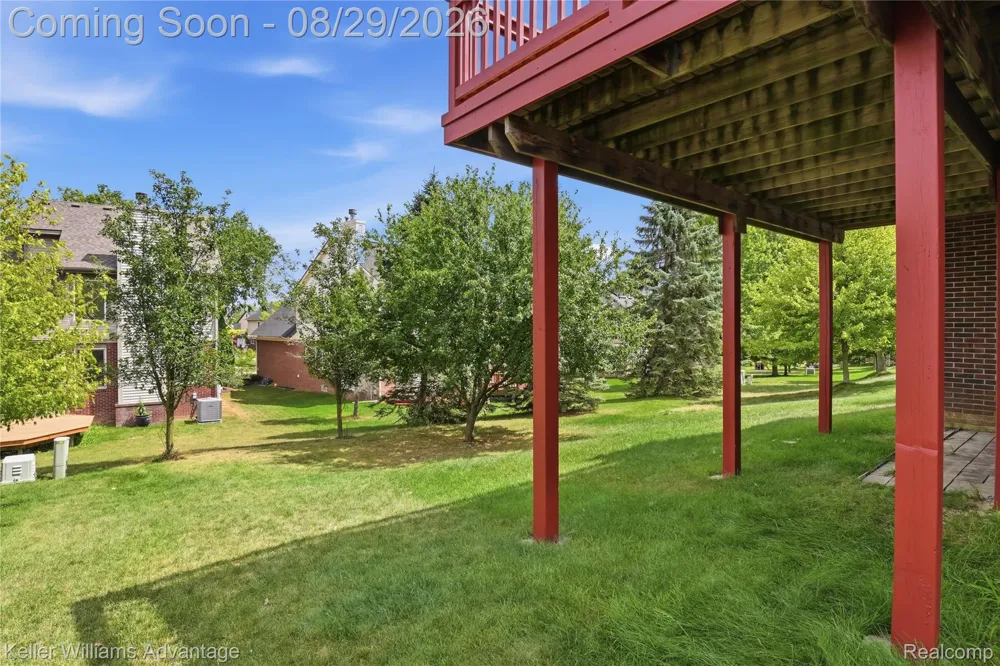 17012 Algonquin Drive Northville Township, MI 48168