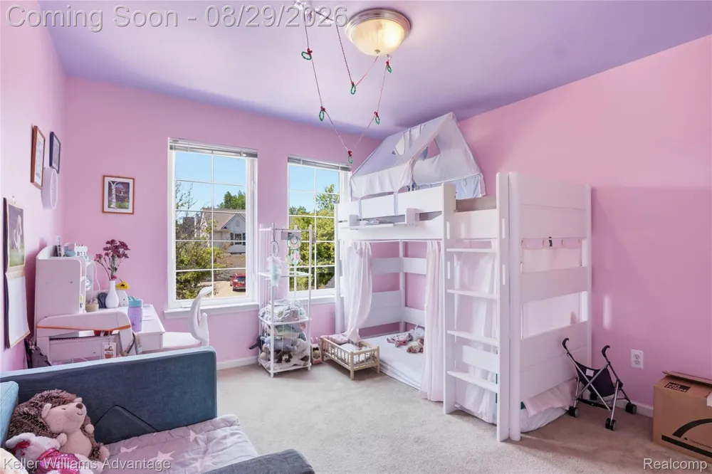 17012 Algonquin Drive Northville Township, MI 48168