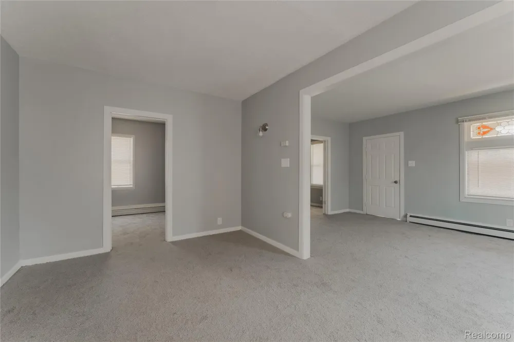 2308 10th Street Wyandotte City, MI 48192