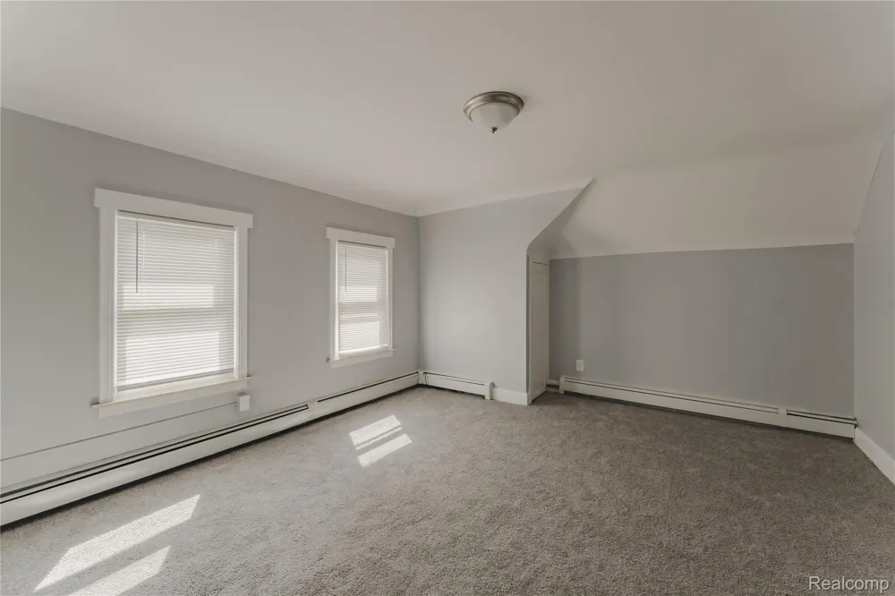 2308 10th Street Wyandotte City, MI 48192