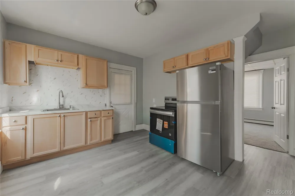 2308 10th Street Wyandotte City, MI 48192