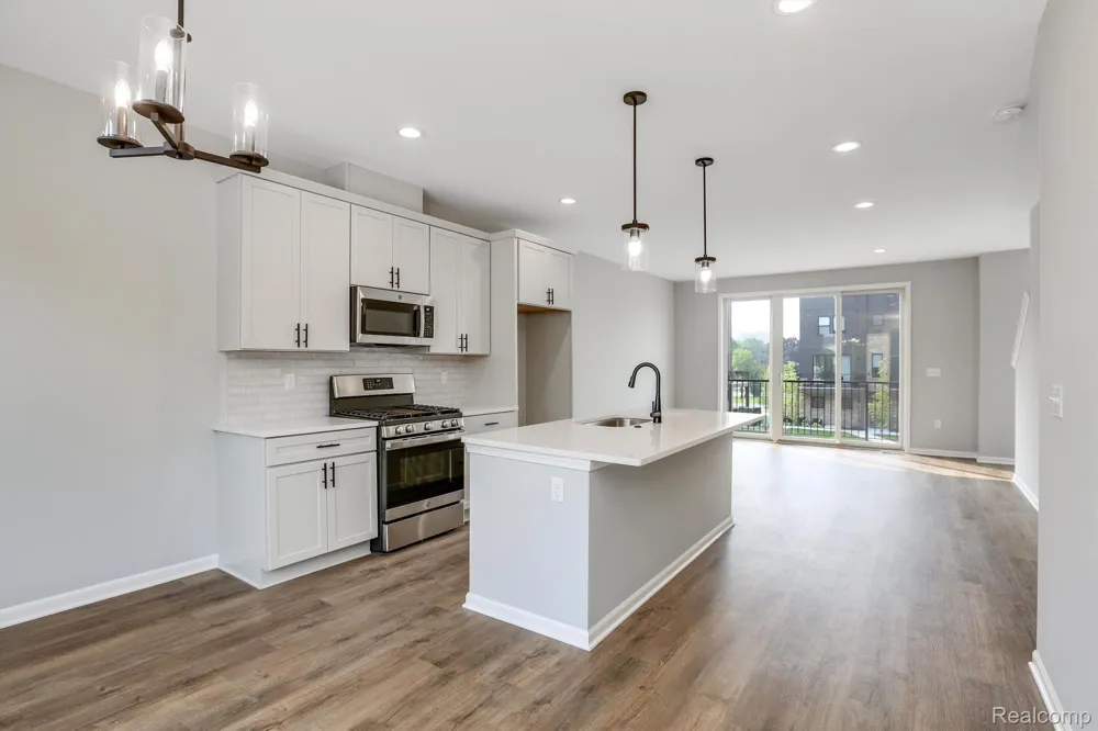 1046 Friends Drive #3 Detroit City, MI 48207