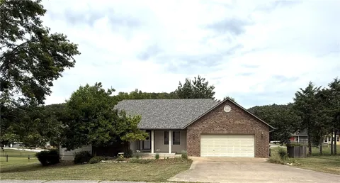 34 S Bandy Drive
