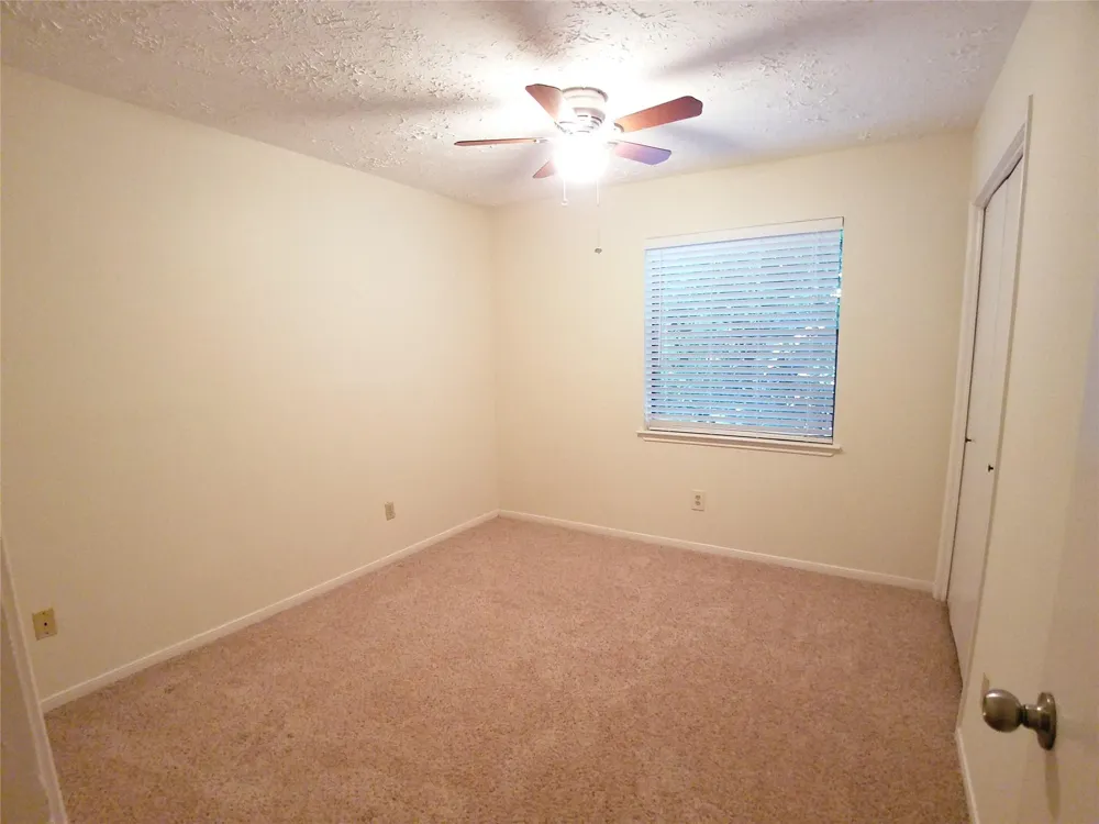 2111 Echo Ridge Sugar Land, TX 77478