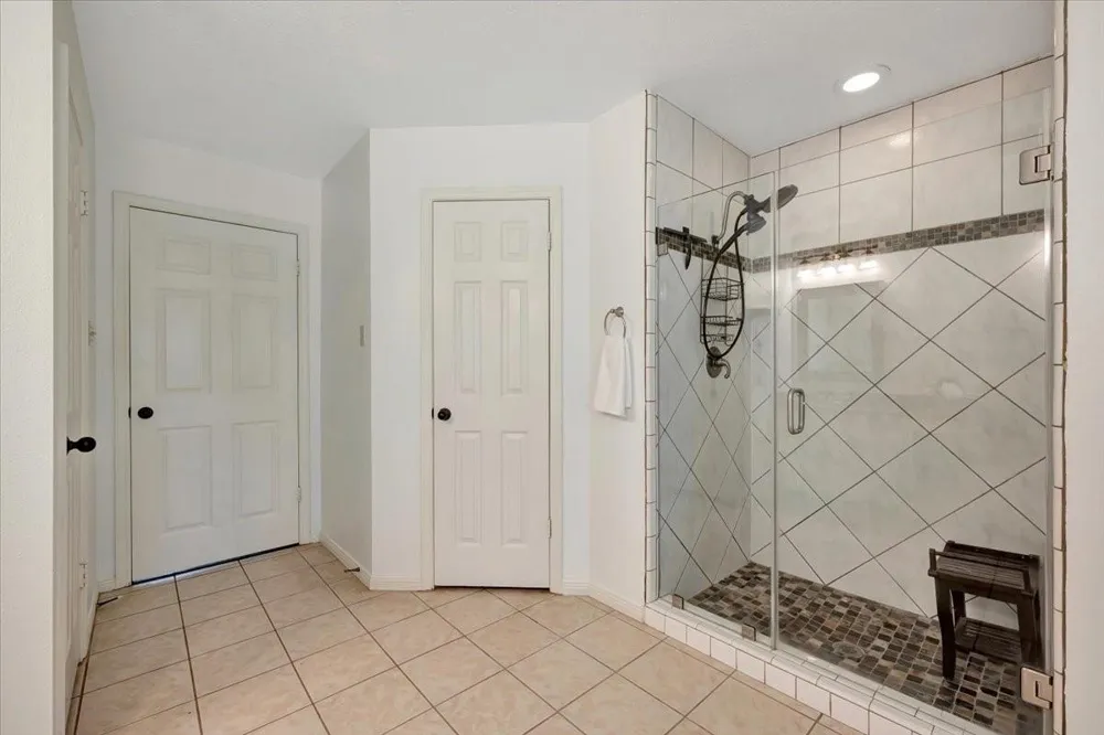 15110 Greenleaf Lane Houston, TX 77062