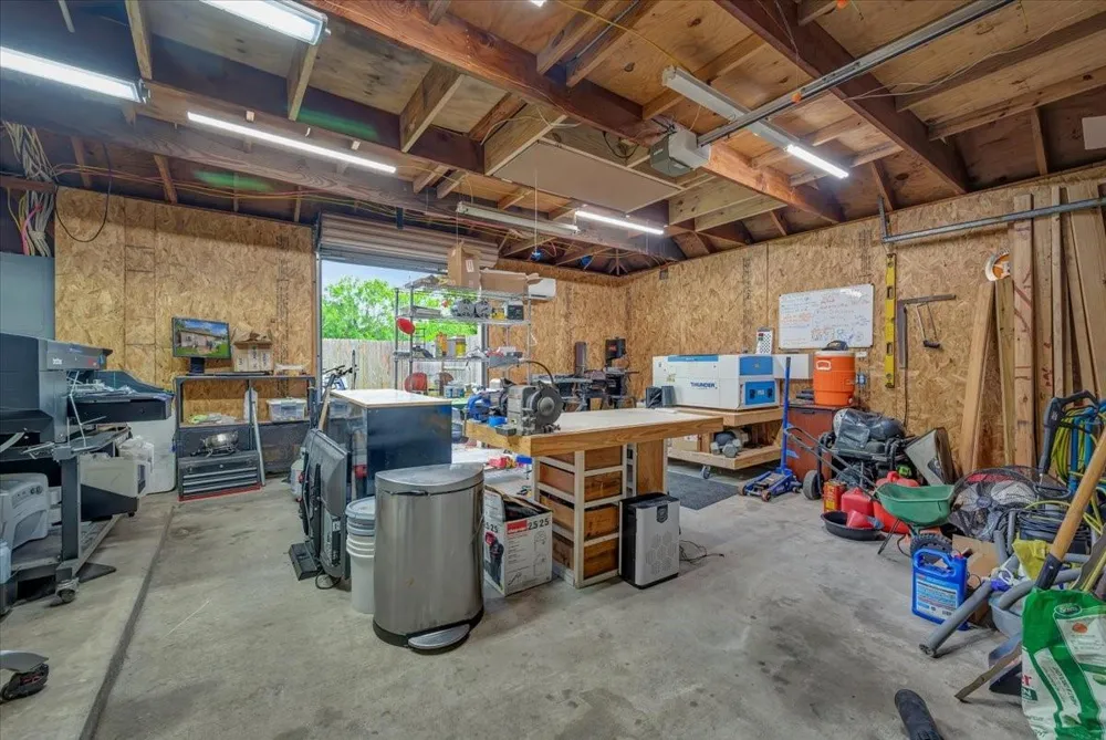 15110 Greenleaf Lane Houston, TX 77062