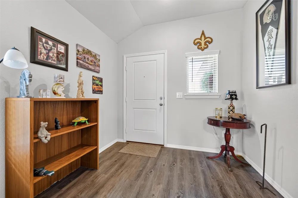 635 Levine Court Montgomery, TX 77316