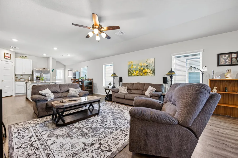 635 Levine Court Montgomery, TX 77316