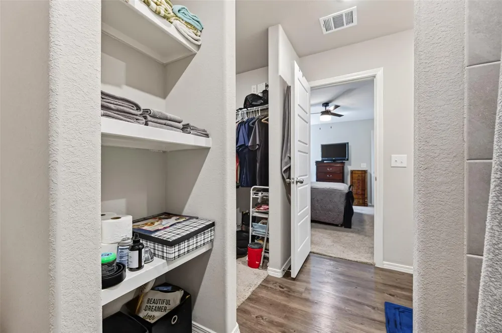 635 Levine Court Montgomery, TX 77316