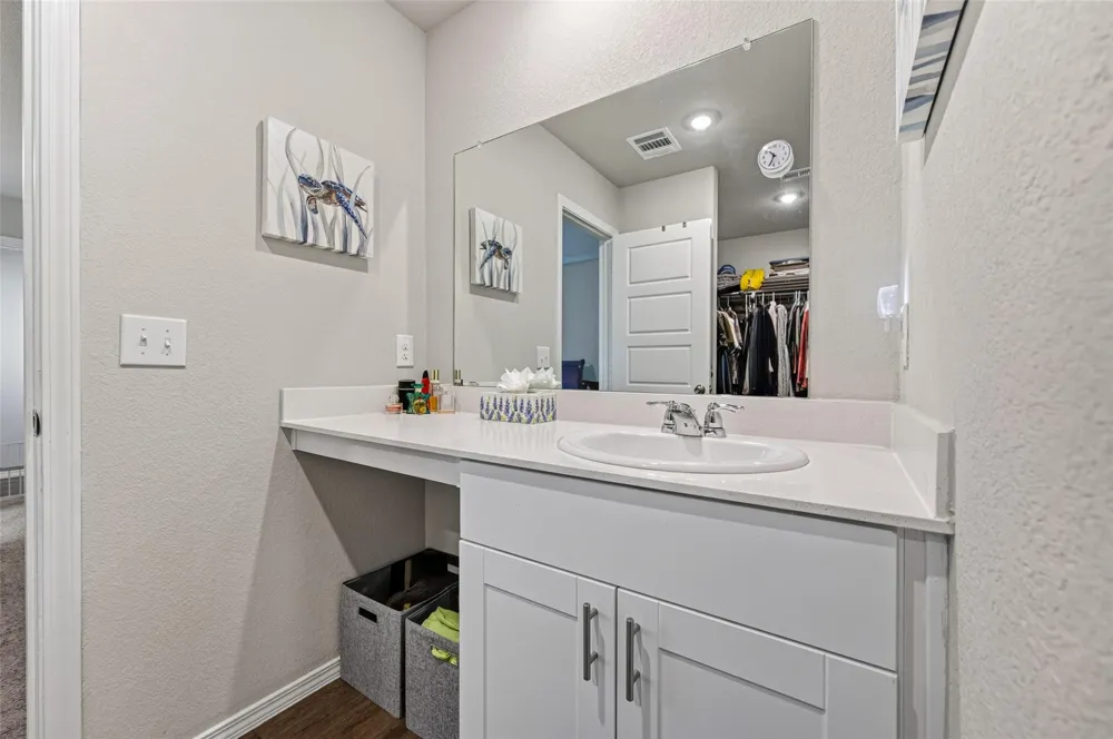 635 Levine Court Montgomery, TX 77316