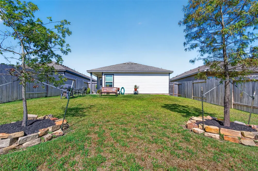 635 Levine Court Montgomery, TX 77316