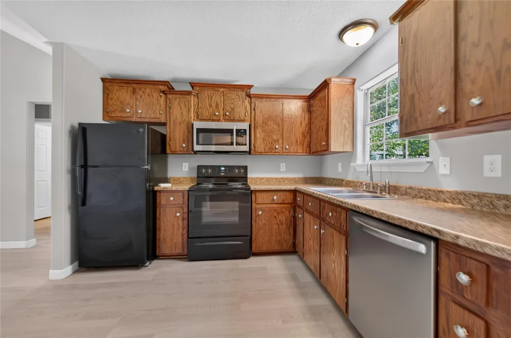 5440 Highline Drive Montgomery, TX 77316