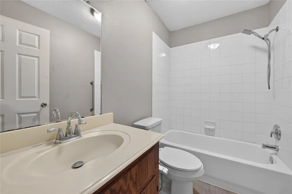 5440 Highline Drive Montgomery, TX 77316