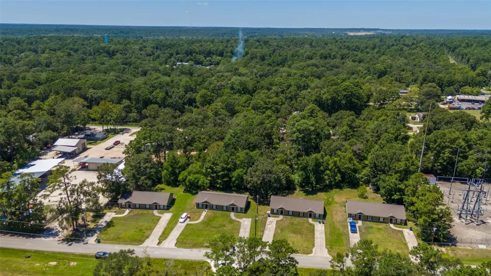 5440 Highline Drive Montgomery, TX 77316