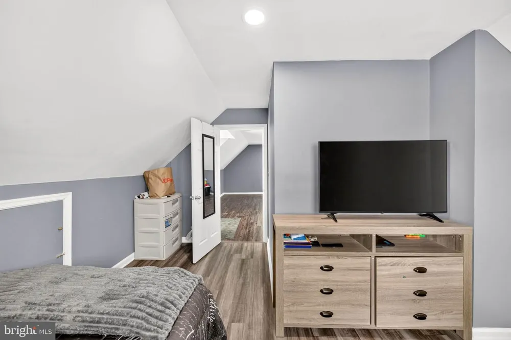5416 HAMILTON AVENUE Baltimore, MD 21206