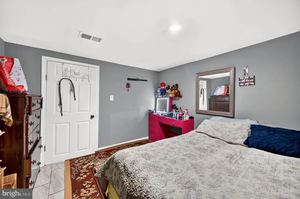 5416 HAMILTON AVENUE Baltimore, MD 21206